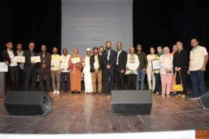 Association des professeurs de langue Arabe ( cycle collégial et qualifiant)  Tiznit. Geste d’honneur et de gratitude aux enseignants  mis à la retraite.