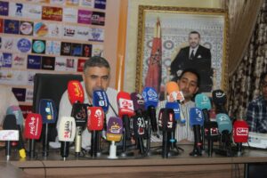 Bouizakarne  tous azimuts :              Organisateurs, public, médias, artistes, élus, partenaires et autorité locale, pour valoriser le patrimoine culturel et le développement territorial durable.