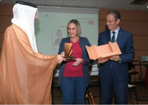 Tiznit . Mme Hassnae Tounsi Bouchaala. Enseignante passionnée  native de la ville de Tiznit  lauréate de la première phase du prestigieux prix Mohamed Bin Zayed du meilleur enseignant 2022.