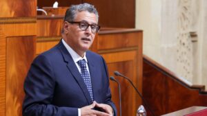 La Chambre des Conseillers: Aziz Akhannouch  présente  les grands axes de l’industrie  marocaine