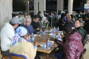  Iftar Collectif des Étudiants Internationaux à l&rsquo;Université d&rsquo;Agadir : Un Acte de Solidarité et d&rsquo;Intégration