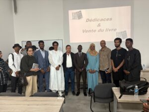 Du laboratoire de biologie au monde de la poésie : l&rsquo;histoire d&rsquo;un étudiant malien qui franchit les frontières